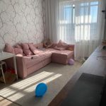 Двухкомнатная квартира в Ново Савиновском районе - угловой диван